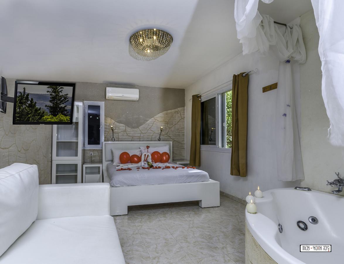 Moon Light Yavne'El Villa Exterior photo